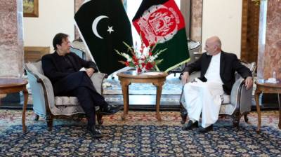 وزیر اعظم عمران خان اور افغان صدر اشرف غنی کے درمیان ون آن ون ملاقات