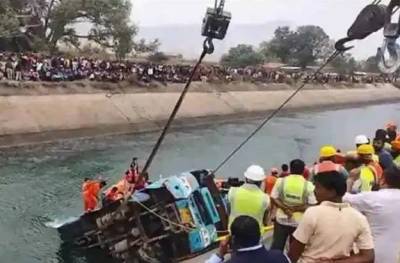 بھارت میں بس کینال میں گرگئی ،32افراد ہلاک
