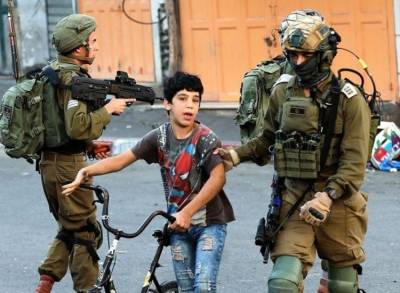 اسرائیلی جیلوں میں قید فلسطینی لڑکوں کی تعداد 140 تک پہنچ گئی
