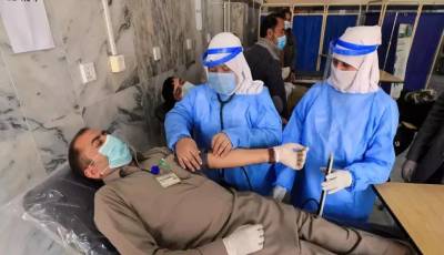 پاکستان میں کورونا وائرس سے 113افراد جان کی بازی ہارگئے۔