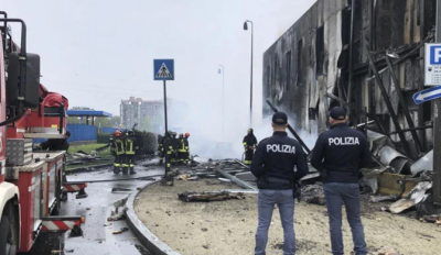 اٹلی میں مسافر بردار طیارہ عمارت سے ٹکرا گیا، طیارے میں سوار 8 افراد ہلاک 