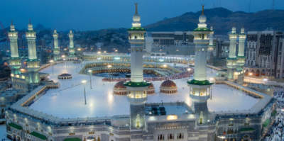 سعودی حکومت نے مسجد الحرام اور مسجد نبویؐ نمازیوں کیلئے کھول دیں