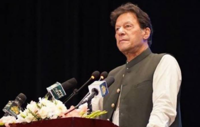 ہر کوئی کہتا ہے آپ کیوں کرپشن اور دو خاندانوں کے پیچھے پڑے رہتے ہیں, اپوزیشن سے ہاتھ نہیں ملاؤں گا : وزیراعظم عمران خان