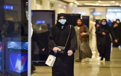 سعودی عرب میں دوبارہ ماسک اور سماجی فاصلے کی پابندی عائد