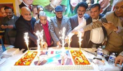 پاکستان مسلم لیگ (ن) فرانس کے زیر اہتمام بابائے قوم قائد اعظم محمد علی جناح اور سابق وزیر اعظم میاں محمد نواز شریف کی سالگرہ کے حوالے سے ایک شاندار تقریب کا اہتمام کیا گیا