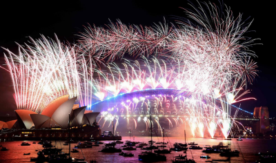 آسٹریلیا میں بھی نئے سال 2022ءکا آغاز ہو گیا، شاندار آتش بازی کا مظاہرہ