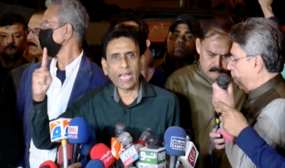  ایم کیو ایم: وزیراعلیٰ استعفیٰ دیں ورنہ شہر کے دروازے بند کردیں گے: کنوینر ایم کیو ایم پاکستان خالد مقبول صدیقی