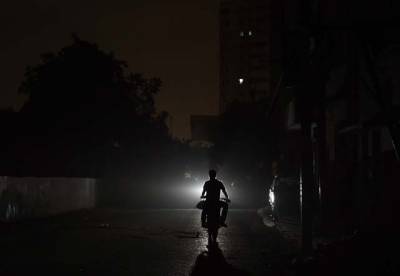 لاہور میں بجلی کا بحران شدت اختیار کرگیا۔