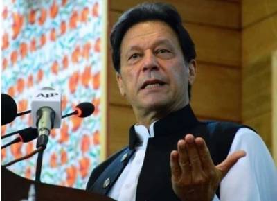 فوج مخالف بیانات کا الزام لگانے والوں کوجہلم جلسے میں جواب دوں گا: عمران خان