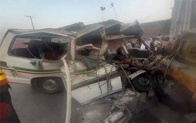 کوٹ لدھا میں خوفناک ٹریفک حادثہ، 12 افراد جاں بحق 8 زخمی