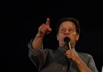الیکشن کی تاریخ نہ دی گئی تو اسلام آباد آنے والا سمندرسب کو بہا لے جائے گا: چیئرمین پی ٹی آئی عمران خان