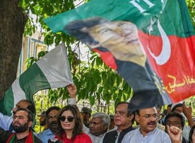 تحریک انصاف نے الیکشن کمیشن کے خلاف احتجاج کی جگہ تبدیل کردی