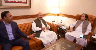 وزیر اعلی پنجاب چودھری پرویزالٰہی سے سپیکر پنجاب اسمبلی محمد سبطین خان کی ملاقات 
