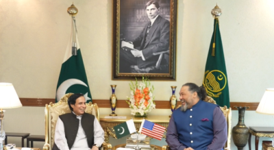 وزیراعلیٰ پنجاب چودھری پرویز الٰہی سے امریکہ کے قونصل جنرل ولیم کے میکانیول کی ملاقات