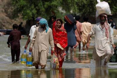 سیہون شریف: سیلاب سے متاثرہ دیہات میں وبائی امراض پھوٹ پڑے 