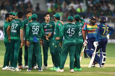 ایشیا کپ فائنل: پاکستان کیخلاف سری لنکا نے 11 اوورز کےاختتام پر 5 وکٹ کےنقصان پر 77 رنز بنالیے