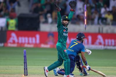 ایشیا کپ فائنل: راجاپکسا کی شاندار اننگز، سری لنکا کا پاکستان کو جیت کیلئے 171 رنز کا ہدف