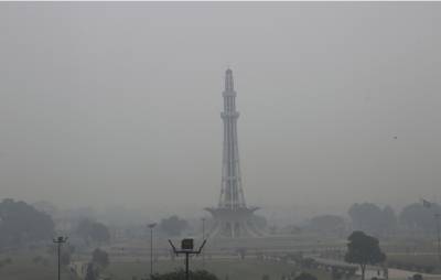 لاہور سموگ کے باعث آفت زدہ شہر قرار