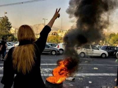 مھسا امینی؛ ایران میں حکومت مخالف مزید 3 مظاہرین کو سزائے موت سنادی گئی