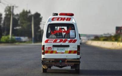 فیصل آباد :ٹرک اورٹرالر میں خوفناک ٹکر،3افرادجاں بحق
