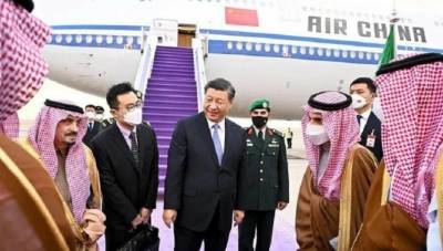 چینی صدر شی جن پنگ 3 روزہ دورے پر سعودی عرب پہنچ گئے