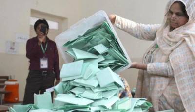 سندھ بلدیاتی الیکشن: پولنگ کے بعد ووٹوں کی گنتی، غیر حتمی غیر سرکاری نتائج کا سلسلہ جاری