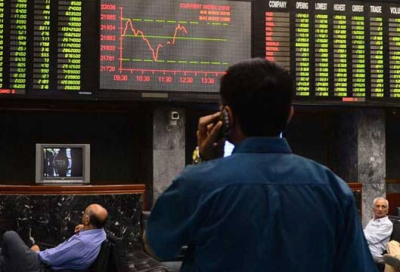 ملک میں سیاسی عدم استحکام، پاکستان سٹاک مارکیٹ میں شدید مندی