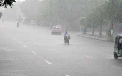 وفاقی دارالحکومت اسلام آباد سمیت مختلف علاقوں میں بارش ،ژالہ باری