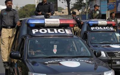 کراچی پولیس کی بڑی کارروائی ،دہشتگرد ہلاک،اسلحہ اور بارودی مواد  برآمد