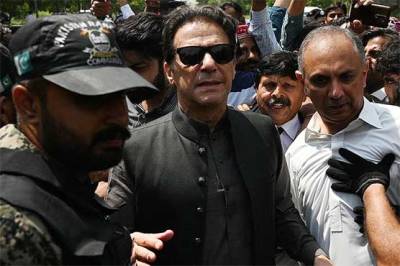 عمران خان کوسخت سیکیورٹی میں اسلام آباد ہائیکورٹ پہنچادیا گیا۔
