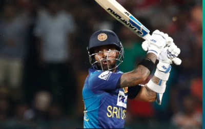 سری لنکا نے افغانستان کو جیت کے لیے291 رنز کا ہدف دے دیا 