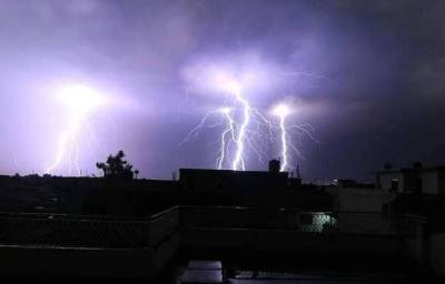 اسلام آباد، پنجاب اور خیبر پختونخوا میں تیز بارش، ژالہ باری اور آندھی کی پیشگوئی