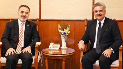 چیف جسٹس پاکستان سے ترکش سفیر کی ملاقات، عدالتی تعلیم میں تعاون کی تعریف