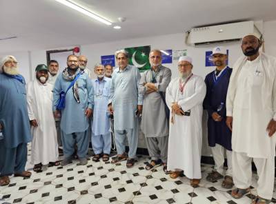 پاکستان حج مشن فقہ جعفریہ کے وفد کی ڈائریکڑ حج ضیا الرحمن سے سید اخلاق کاظمی کی سربراہی میں ملاقات