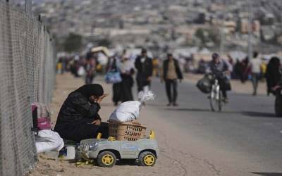 غزہ میں اسرائیلی جارحیت،انسانی خواراک اور طبی امداد کی بندش،برطانیہ ،فرانس اور کینیڈا کی اسرائیل کو دھمکی