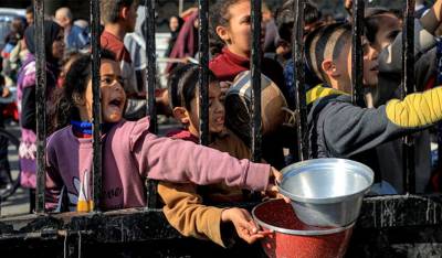 غزہ میں غذائی قلت خطرناک حدوں کو عبور کر چکی، لاکھوں فلسطینیوں کی زندگیاں خطرے میں۔ عالمی ادارہ صحت
