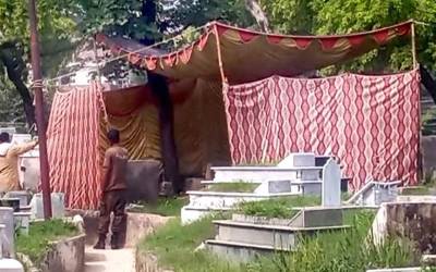 راولپنڈی: غیرت کے نام پر جرگے کے حکم پر قتل کی گئی لڑکی  کی قبر کشائی مکمل