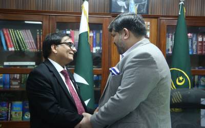 اوورسیزپاکستانی کمیشن پنجاب کےوائس چیئرمین بیرسٹر امجد ملک کاپراسیکیوٹر جنرل آفس کا دورہ