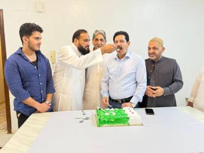 مدینہ منورہ میں جشنِ آزادی کی پر وقار تقریب — چوہدری احسان الحق باجوہ اور معزز شخصیات کی خصوصی شرکت