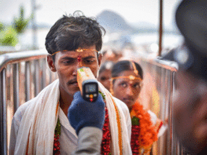 بھارت میں کورونا کے سونامی سے 30 کروڑ ہلاکتوں کا خدشہ