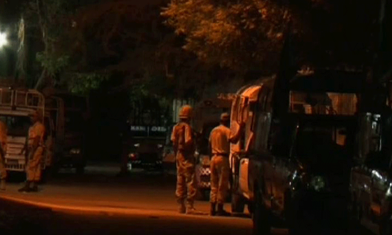 رینجرزاور پولیس کی مشترکہ کارروائی، 5 انتہائی مطلوب ملزمان گرفتار